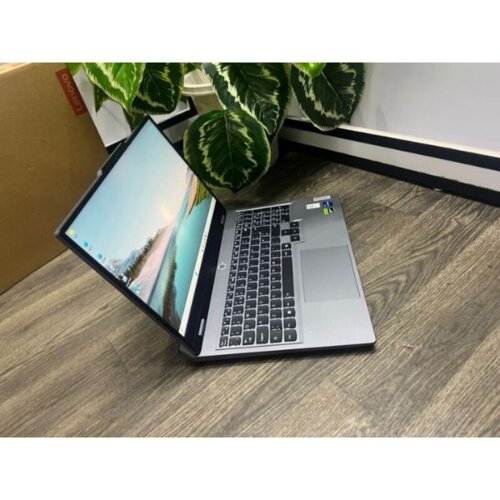 Lenovo LOQ 15IRX9 Core I7 RTX 3050 16GB  RAM 512GB Laptop