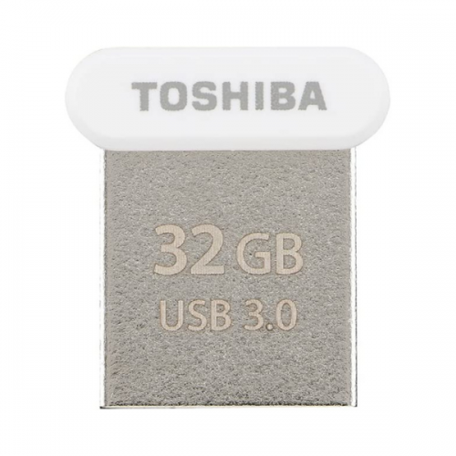 Toshiba USB 3.0 Towadako 32GB Mini By Toshiba
