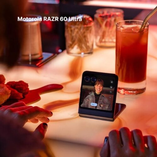 Motorola RAZR 60 Ultra 16GB RAM 512GB ROM With Moto Buds – Model 60ULTRA