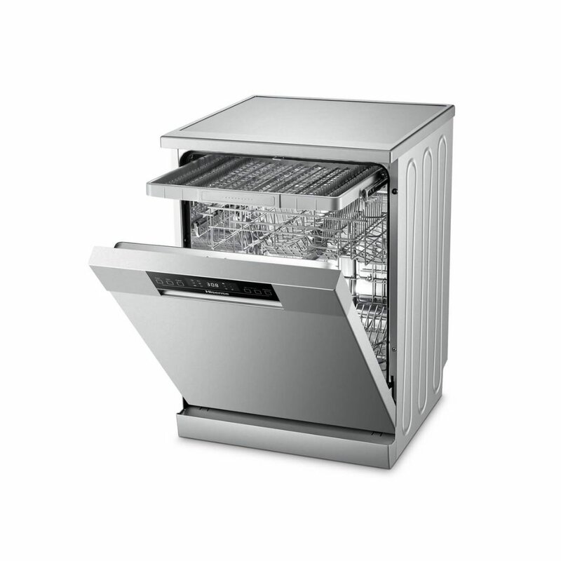 Hisense 15 Place Settings Freestanding Dishwasher, 8 Programs, HS623E90X by Hisense — view 3