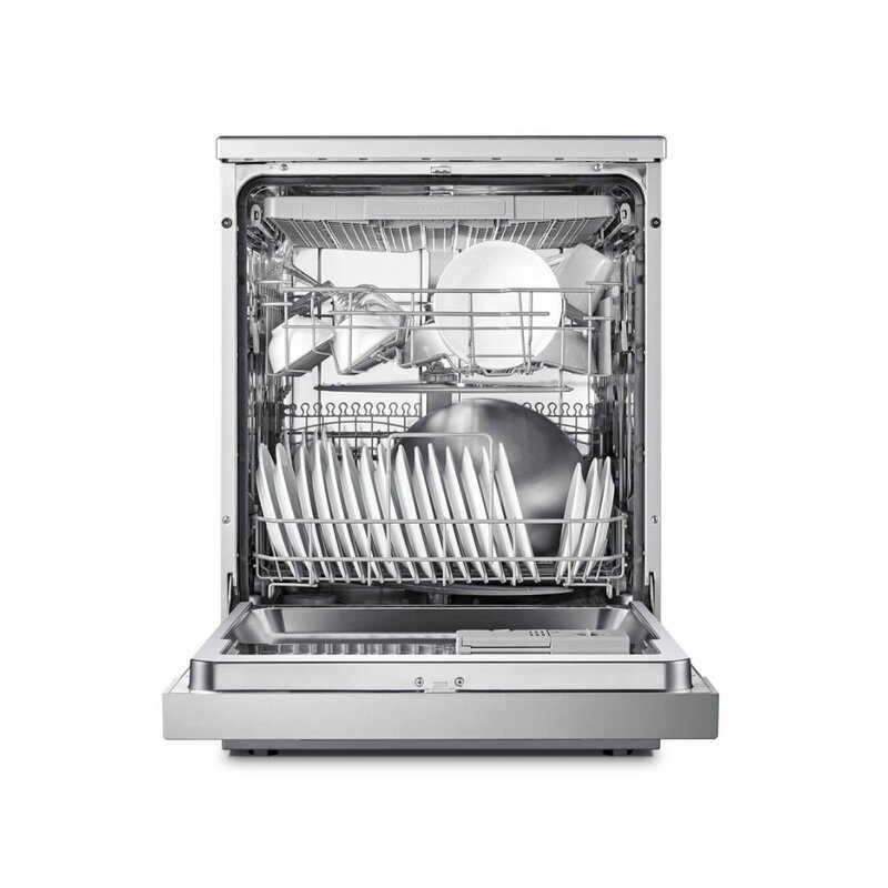 Hisense 15 Place Settings Freestanding Dishwasher, 8 Programs, HS623E90X by Hisense — view 2