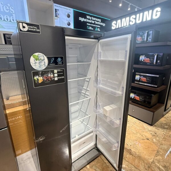 SCL 520L Side-by-Side Fridge  Stainless Steel, Energy Efficient, Multi-Function Cooling, No Frost Technology, Model Number SBS520ECDS by SCL — view 4